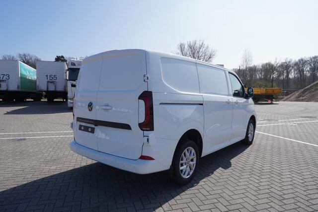 Volkswagen TRANSPORTER 2.0 TDI L1H1 30 Bulli 2.0 TDI L1H1 30 Bulli 170 pk 8-Traps Automaat, LED koplampen, Climatronic, PDV V + A, Achteruitrijcamera