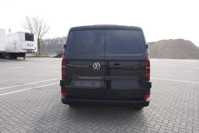 Volkswagen TRANSPORTER 2.0 TDI L2H1 30 Style 2.0 TDI L2H1 30 Style 150 pk, Navigatie, Climatronic, PDV V + A, Achteruitrijcamera