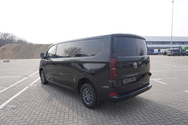 Volkswagen TRANSPORTER 2.0 TDI L2H1 30 Style 2.0 TDI L2H1 30 Style 150 pk, Navigatie, Climatronic, PDV V + A, Achteruitrijcamera