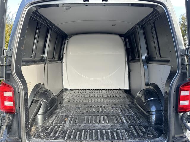Volkswagen TRANSPORTER 2.0 TDI / L1H1 / 1e EIG. / AIRCO / CRUISE / BLUETOOTH / LMV / 3-ZITS