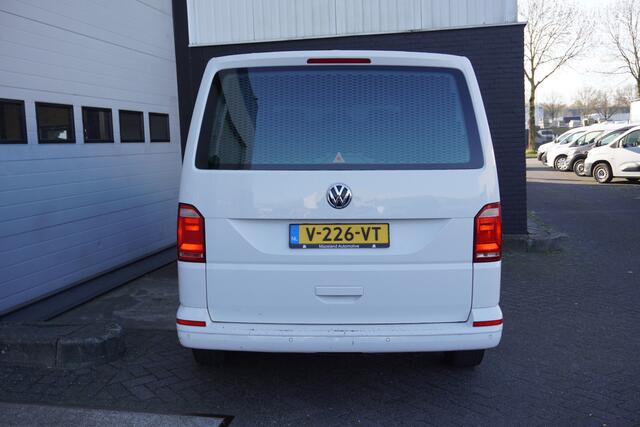 Volkswagen TRANSPORTER 2.0 TDI L2 Dubbele Cabine EURO 6 - Airco - Cruise - PDC - ¤ 18.950,- Excl.
