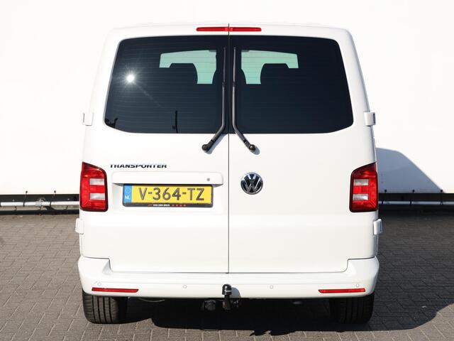 Volkswagen TRANSPORTER 2.0 TDI L2H1 204PK DSG DC Exclusive | LED | ACC | Schuifdak | 2 x Schuifdeur | Navi | Trekhaak | Stoelverwarming |