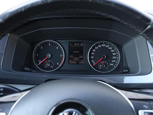 Volkswagen TRANSPORTER 2.0 TDI L2H1 204PK DSG DC Exclusive | LED | ACC | Schuifdak | 2 x Schuifdeur | Navi | Trekhaak | Stoelverwarming |