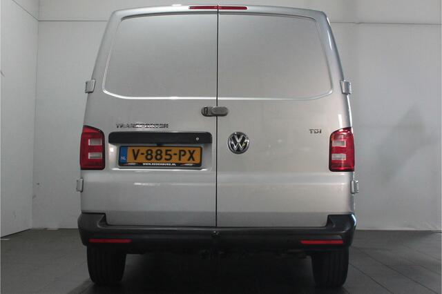Volkswagen TRANSPORTER 2.0 TDI L2H1 DC Comfortline - Trekhaak / Airco / Cruise