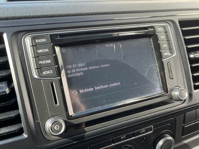 Volkswagen TRANSPORTER 2.0 TDI L1H1 Comfortline / PARK. SENSOREN/ 102 PK/ CRUISE/ APP-CONNECT/ VOORRUIT VERWARM./ NAVI/ AIRCO