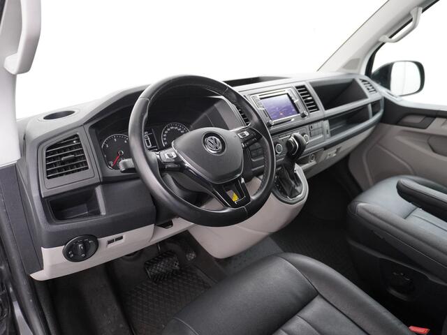 Volkswagen TRANSPORTER 2.0TDI 150PK Autom. Highline Leder Navi Pdc Voorruitverwarming Cruise Control Regen/Lichtsensor Lmv 2X Schuifdeur Rubbervloer Wandbetimmering Sidebars Achterklep 1e Eigenaar Euro 6