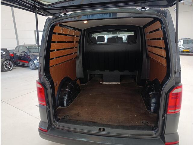 Volkswagen TRANSPORTER 2.0 TDI L2H1 DC 4Motion Comfortline Plus