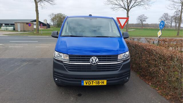 Volkswagen TRANSPORTER 2.0 TDI L2H1 30 Highline AIRCO/NAVI/DSG BJ 2020