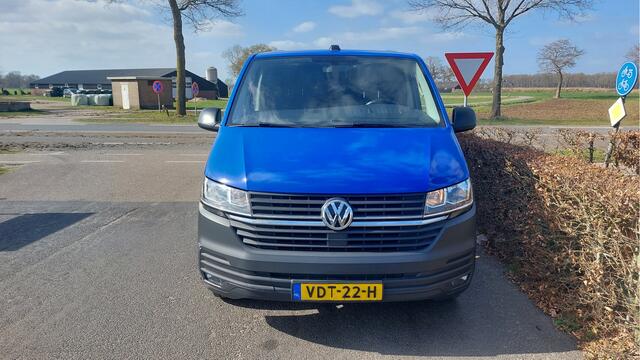 Volkswagen TRANSPORTER 2.0 TDI L2H1 30 Highline AIRCO/NAVI/DSG BJ 2020