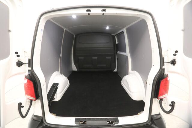 Volkswagen TRANSPORTER 2.0 TDI L1H1 150PK DSG Automaat Airco Camera Cruise Carplay Navigatie PDC Elektrpakket