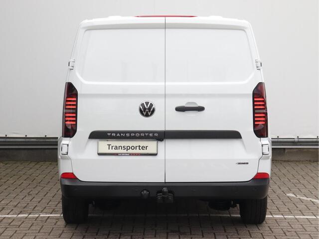 Volkswagen TRANSPORTER 2.0 TDI L1H1 28 4MOTION | BPM-vrij | 170pk automaat | Trekhaak (2750kg trekgewicht) | Camera | Cruise control |