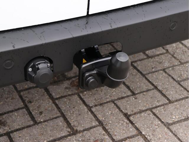 Volkswagen TRANSPORTER 2.0 TDI L1H1 28 4MOTION | BPM-vrij | 170pk automaat | Trekhaak (2750kg trekgewicht) | Camera | Cruise control |