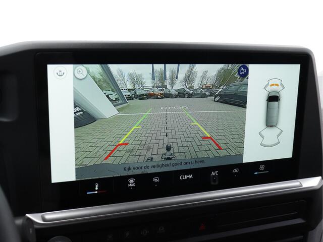 Volkswagen TRANSPORTER 2.0 TDI L1H1 28 4MOTION | BPM-vrij | 170pk automaat | Trekhaak (2750kg trekgewicht) | Camera | Cruise control |