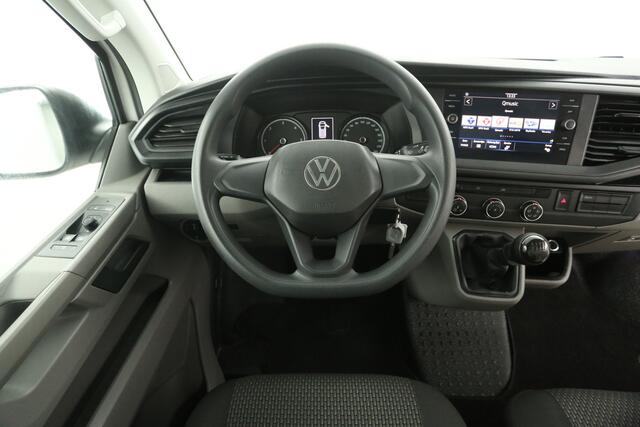 Volkswagen TRANSPORTER 2.0 TDI L1H1 140PK Airco Carplay Cruise 2xSchuifdeur Navigatie PDC 3 Persoons Elektrpakket