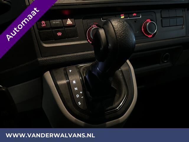 Volkswagen TRANSPORTER 2.0 TDI 150pk Automaat L1H1 Inrichting Euro6 Airco | Navigatie | 2x Zijdeur | Apple Carplay Android Auto, Cruisecontrol, 2500kg Trekhaak, Verwarmde Voorruit, Parkeersensoren