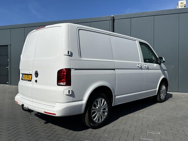 Volkswagen TRANSPORTER 2.0 TDI / L1H1 / BULLI / TREKHAAK / VIRTUAL / SOFTCLOSE / CAMERA / ADAPTIVE CRUISE / CARPLAY