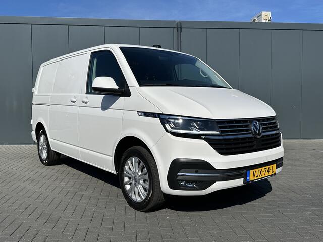 Volkswagen TRANSPORTER 2.0 TDI / L1H1 / BULLI / TREKHAAK / VIRTUAL / SOFTCLOSE / CAMERA / ADAPTIVE CRUISE / CARPLAY