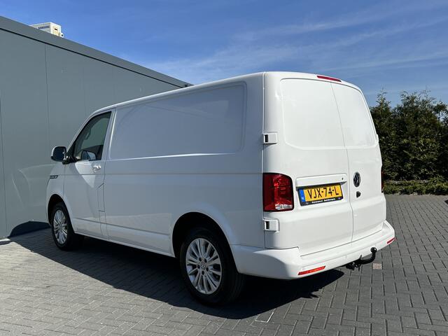 Volkswagen TRANSPORTER 2.0 TDI / L1H1 / BULLI / TREKHAAK / VIRTUAL / SOFTCLOSE / CAMERA / ADAPTIVE CRUISE / CARPLAY