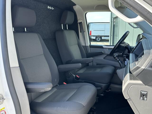 Volkswagen TRANSPORTER 2.0 TDI / L1H1 / BULLI / TREKHAAK / VIRTUAL / SOFTCLOSE / CAMERA / ADAPTIVE CRUISE / CARPLAY