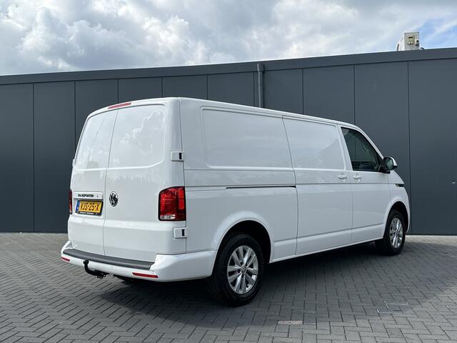 Volkswagen TRANSPORTER 2.0 TDI HIGHLINE+ / L2H1 / TREKHAAK / NAVI / CRUISE / AIRCO / PDC / APPLE CARPLAY / ANDROID