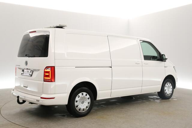 Volkswagen TRANSPORTER 2.0 TDI L2H1 150PK DSG Automaat Airco Cruise Camera 3 Persoons LED PDC Trekhaak