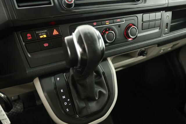 Volkswagen TRANSPORTER 2.0 TDI L2H1 150PK DSG Automaat Airco Cruise Carplay Navigatie PDC Elektrpakket