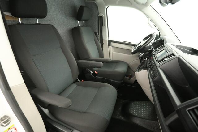 Volkswagen TRANSPORTER 2.0 TDI L2H1 150PK DSG Automaat Airco Cruise Carplay Navigatie PDC Elektrpakket