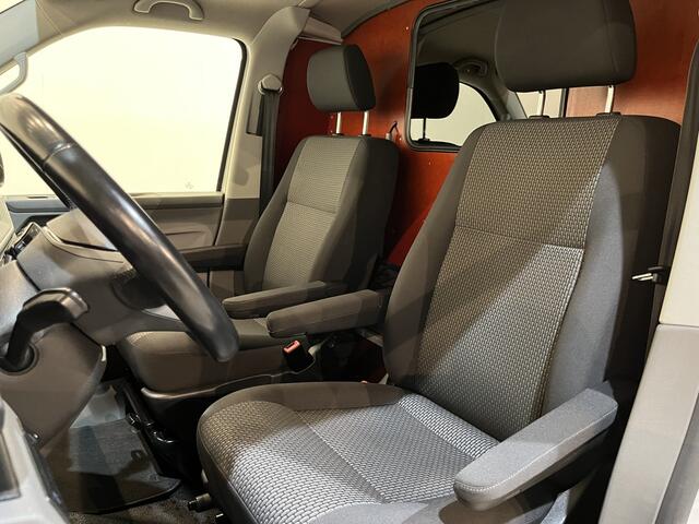 Volkswagen TRANSPORTER 2.0 TDI L2H1 Highline 4Motion 150 PK Servicebus / Inrichting / Euro 6 / 220V. / 2X Schuifdeur / Airco / Cruise Control / Camera / CarPlay / Navigatie
