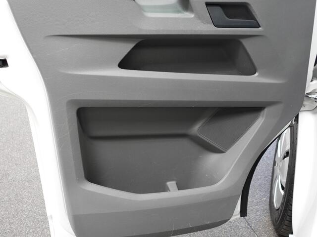 Volkswagen TRANSPORTER 2.0 TDI L2H1 102pk Airco Cruisecontrol Navigatie Apple Carplay parkeersensoren