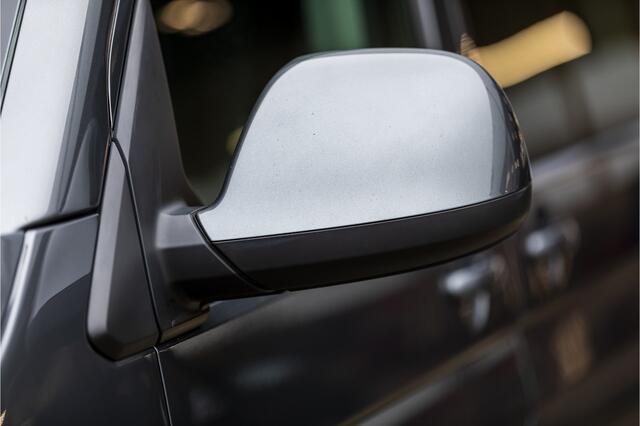 Volkswagen TRANSPORTER 2.0 TSI L1H1 Highline 2 Schuifdeuren, Trekhaak, Parkeersensoren, Apple/Android , All-in Rijklaarprijs