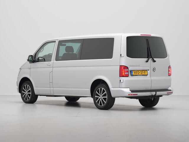 Volkswagen TRANSPORTER 2.0 TDI L2H1 DC Highline Navigatie Trekhaak Voorruitverwarming Acc