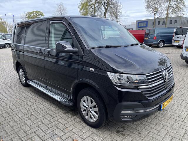 Volkswagen TRANSPORTER 2.0 TDI 150pk DSG automaat L1H1 28 / vaste prijs rijklaar ¤ 22.950 ex btw / lease vanaf ¤ 375 / euro 6 / bpm vrij / airco / cruise / navi / trekhaak / sidesteps / lichtmetalen velgen