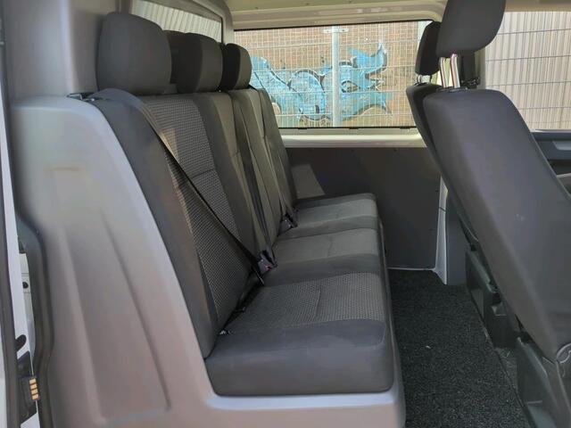 Volkswagen TRANSPORTER 6.1- 2.0 TDI L2H1 Comfortline DC 150 pk - Dub.cabine / Navigatie / Trekhaak