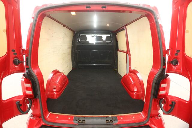 Volkswagen TRANSPORTER 2.0 TDI L1H1 | MARGE! | 150PK DSG Automaat Airco Cruise PDC 20"LMV 3 Persoons LED Trekhaak