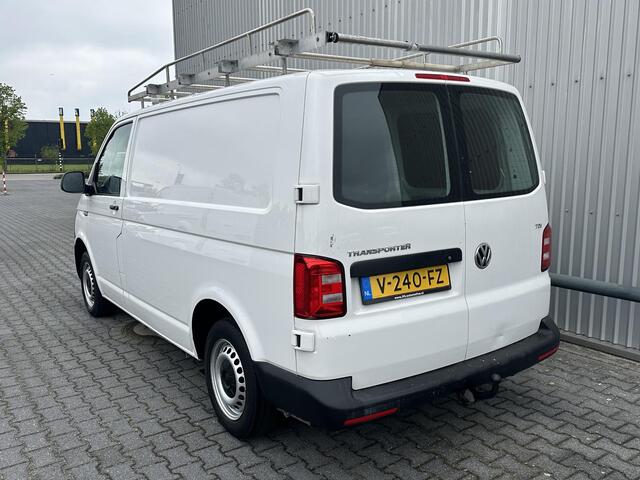 Volkswagen TRANSPORTER 2.0 TDI L1H1 Trendline*A/C*CRUISE*NAVI*HAAK*