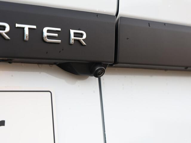 Volkswagen TRANSPORTER 2.0 TDI 110PK L1H1 Life | BPM vrij | Climatronic | Cruise control | PDC | Navi via app-connect | 2 stoelen | Camera |