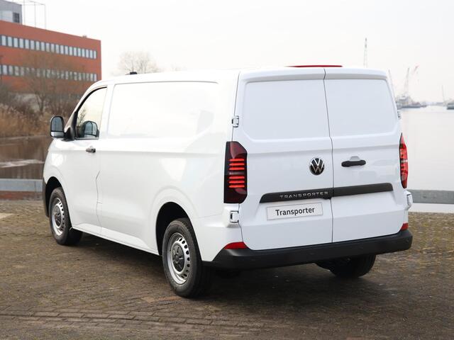 Volkswagen TRANSPORTER 2.0 TDI 110PK L1H1 Life | BPM vrij | Climatronic | Cruise control | PDC | Navi via app-connect | 2 stoelen | Camera |