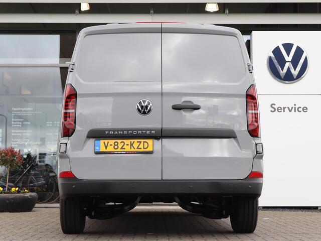 Volkswagen TRANSPORTER 2.0 TDI 110 pk L1H1 Life Intro | BPM Vrij | App Connect | LED | Camera | Climatronic |