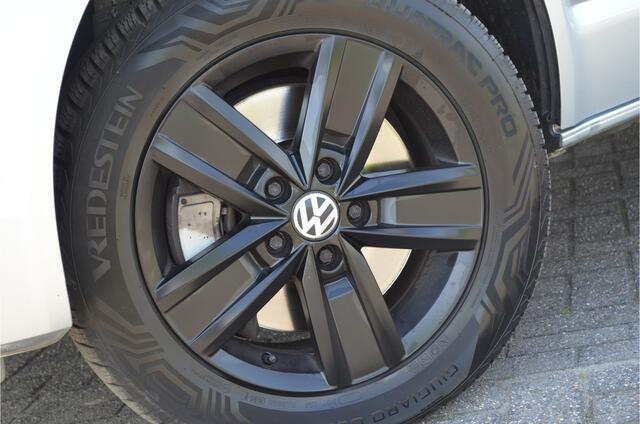 Volkswagen TRANSPORTER 2.0 TDI L2H1 DC 4Motion Highline LED koplampen | NL auto | Navi | a.Camera | Leer | Stoelverwarming | Trekhaak