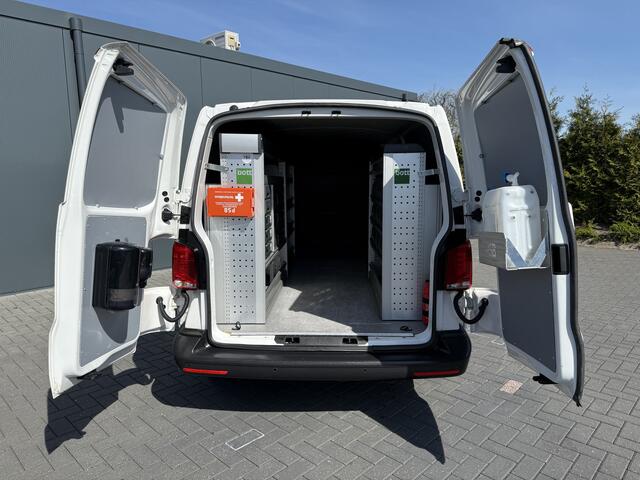 Volkswagen TRANSPORTER 2.0 TDI 6.1 / L2H1 / Highline / STOELVERW / 1e EIG. / BOTT INRICHTING / AIRCO / CRUISE / CAMERA / NAVI