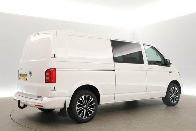 Volkswagen TRANSPORTER 2.0 TDI L2H1 150PK Dubbele Cabine 5 Pers DSG Automaat 2xSchuifdeur Airco Cruise Carplay Navi PDC 18''LMV Trekhaak