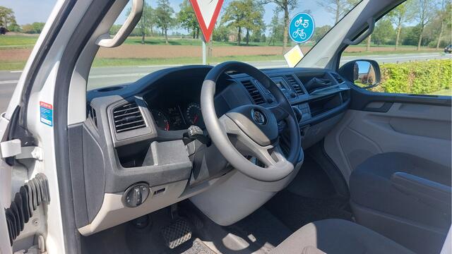Volkswagen TRANSPORTER 2.0 TDI L2H1 Business AIRCO/AUTOMAAT BJ 2019