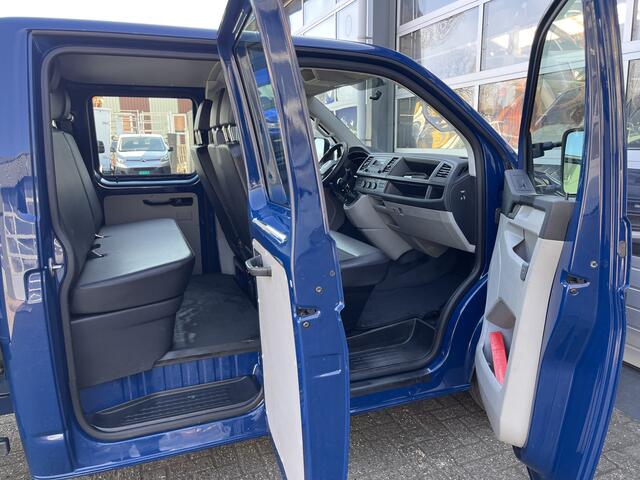 Volkswagen TRANSPORTER 2.0 TDI L2H1 DC Euro 6 Pick up open laadbak Pick-up Airco Telefoonverbinding 6-Persoons 1e eigenaar Dealer onderhouden P-up Bakwagen Doka Pritsche