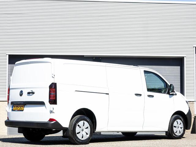 Volkswagen TRANSPORTER 2.0 TDI L2H1 30 150pk Automaat | BPM-vrij | Achterdeuren | Camera | Cruise control |