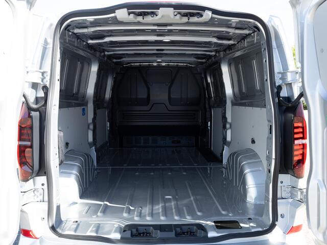 Volkswagen TRANSPORTER 2.0 TDI 150pk automaat L2H1 PanAmericana | BPM-Vrij | Achterdeuren | Climate Control | Cruise Control |