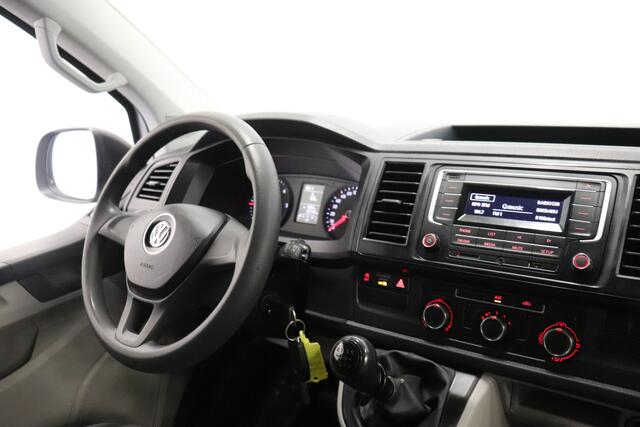 Volkswagen TRANSPORTER 2.0 TDI L2H1 150PK EURO 6 - Airco - Cruise - Start/Stop - ¤13.950,- Excl.