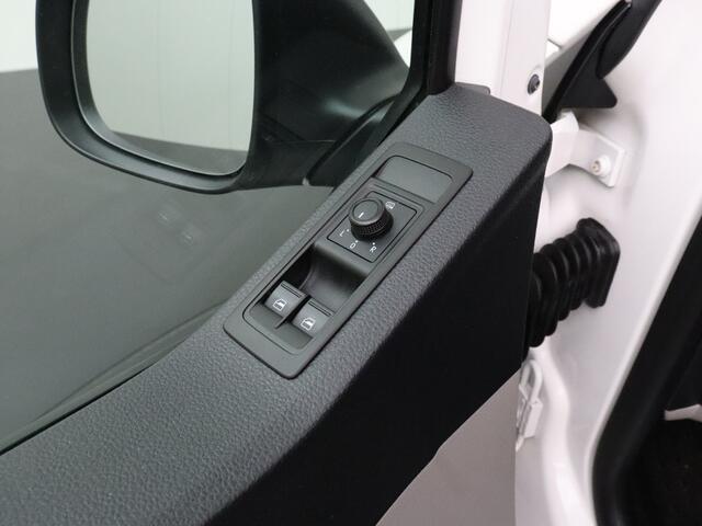 Volkswagen TRANSPORTER 2.0TDI Lang Achterdeuren | Imperiaal | Trekhaak | Airco | Betimmering
