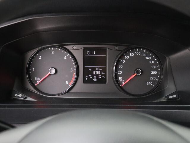 Volkswagen TRANSPORTER 2.0TDI Lang Achterdeuren | Imperiaal | Trekhaak | Airco | Betimmering