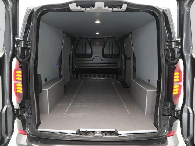 Volkswagen TRANSPORTER 2.0 TDI 110kW 150PK L2H1 Style AUT Intro rijdende demo, kilometerstand loopt op BPM vrij Operational Lease vanaf ¤ 939,-.