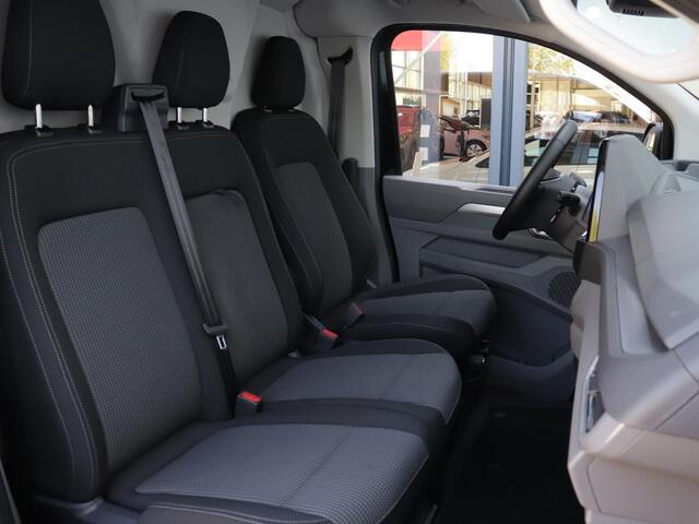 Volkswagen TRANSPORTER 2.0 TDI L2H1 30 Style | Camera | Keyless | Cruise Control | Navigatie | Carplay & Android Auto | 3-Zit |